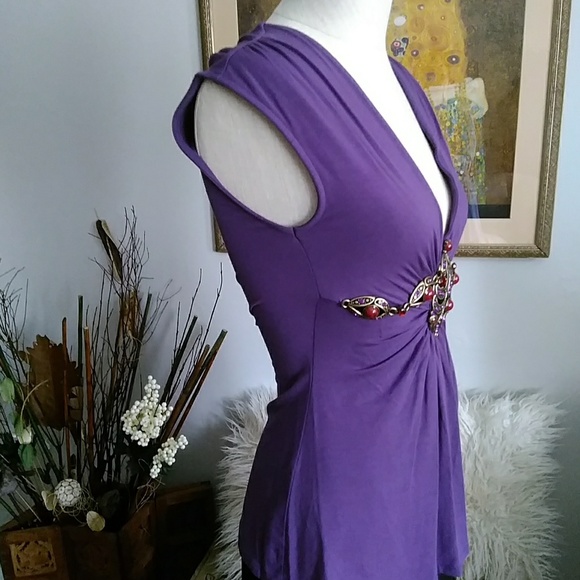 LOVE & LOVE EMBELLISHED BLOUSE - Picture 3 of 3